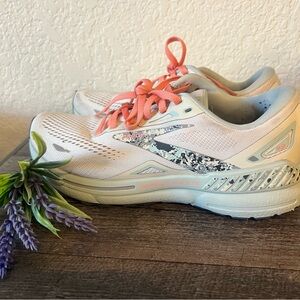 Brooks Women's Athletic Running Shoes in Light Pink with Coral Laces